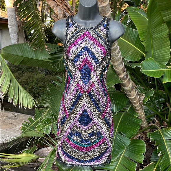 Aidan Mattox sequin and beaded dress. - Picture 1 of 7